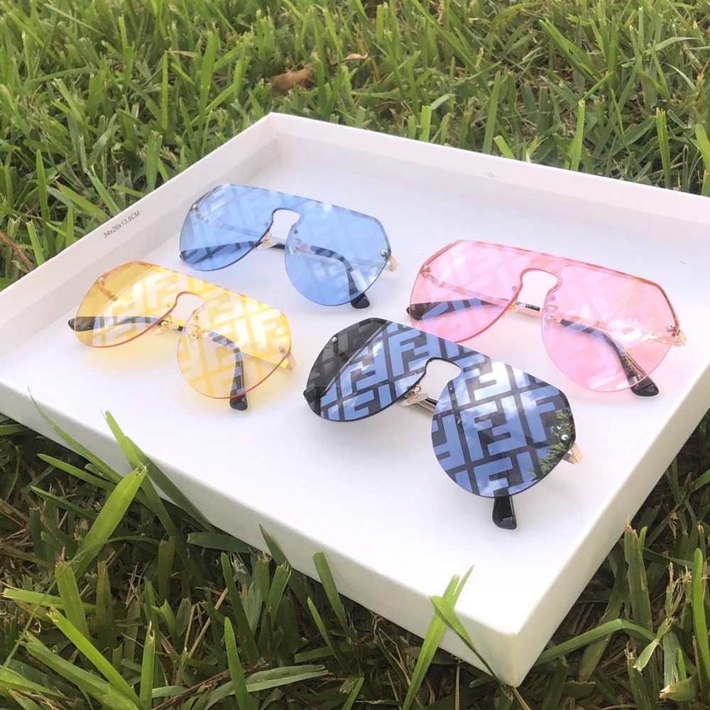 Fashion Sunglasses, 4 color choices